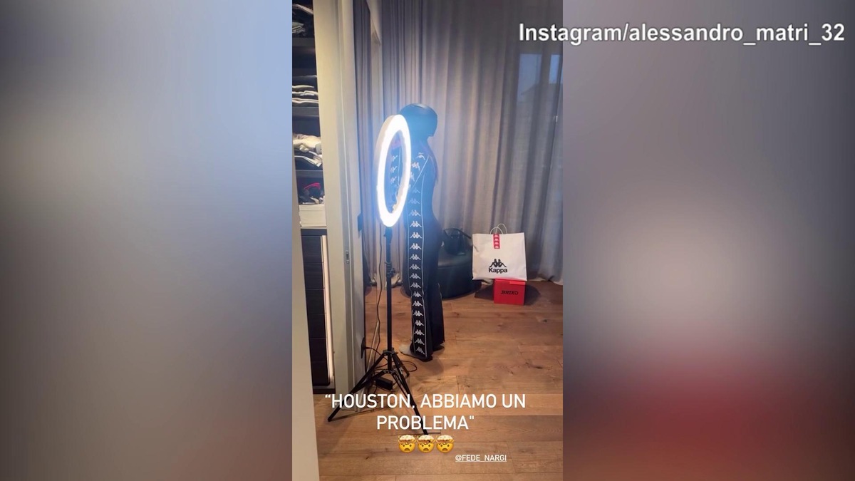 Matri sbalordito: "Houston, abbiamo un problema..."