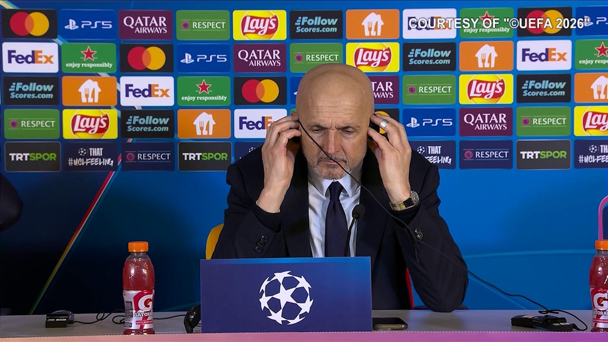 Traduttore-Spalletti, la domanda non è chiara e il tecnico reagisce così..