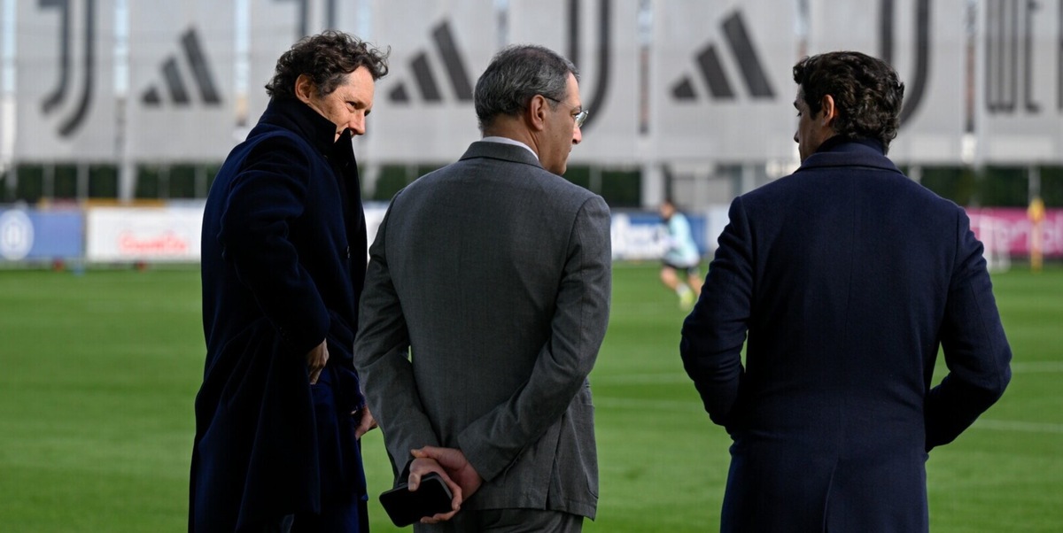 Calciomercato Juve, il centrocampo cambia volto: nomi pesantissimi a parametro zero
