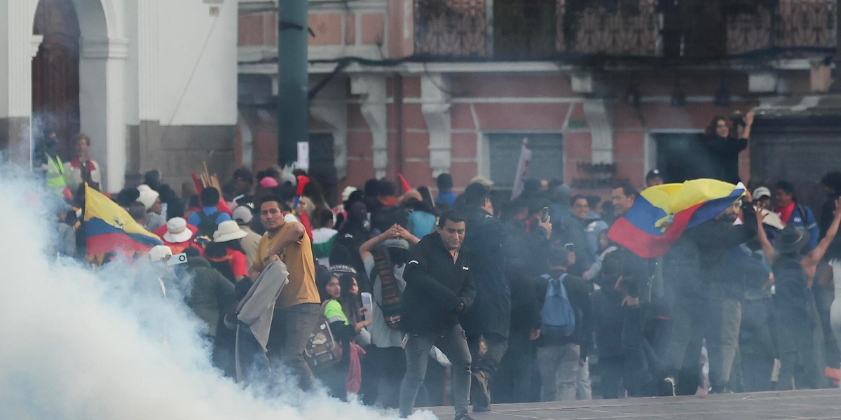 Ecuador, oltre 250 arresti nel primo giorno di coprifuoco anticrimine