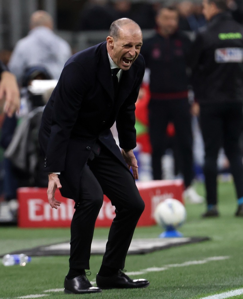 Milan: Allegri 'proteste sul rigore? Non vorrei che il cuore cedesse'
