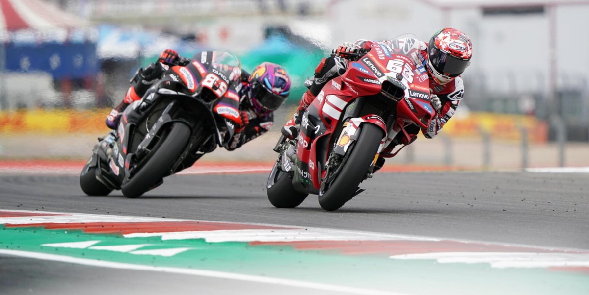 MotoGP, Martin trionfa ad Austin nella gara Sprint: beffa per Bagnaia. Bezzecchi out!