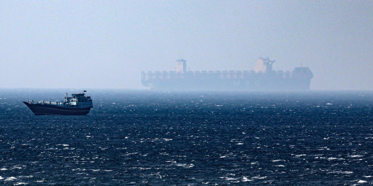 Parlamento Iran approva l'introduzione del pedaggio per le navi a Hormuz
