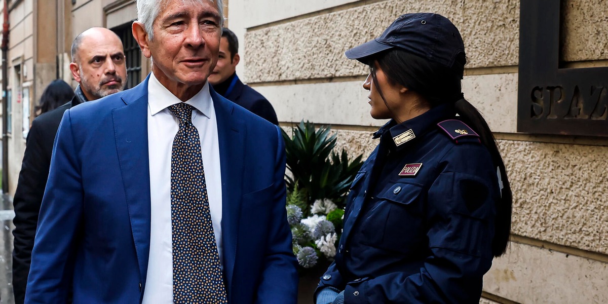 Calcio: Abodi su 4 italiani in campo 'serve norma, se ne parli con UE'