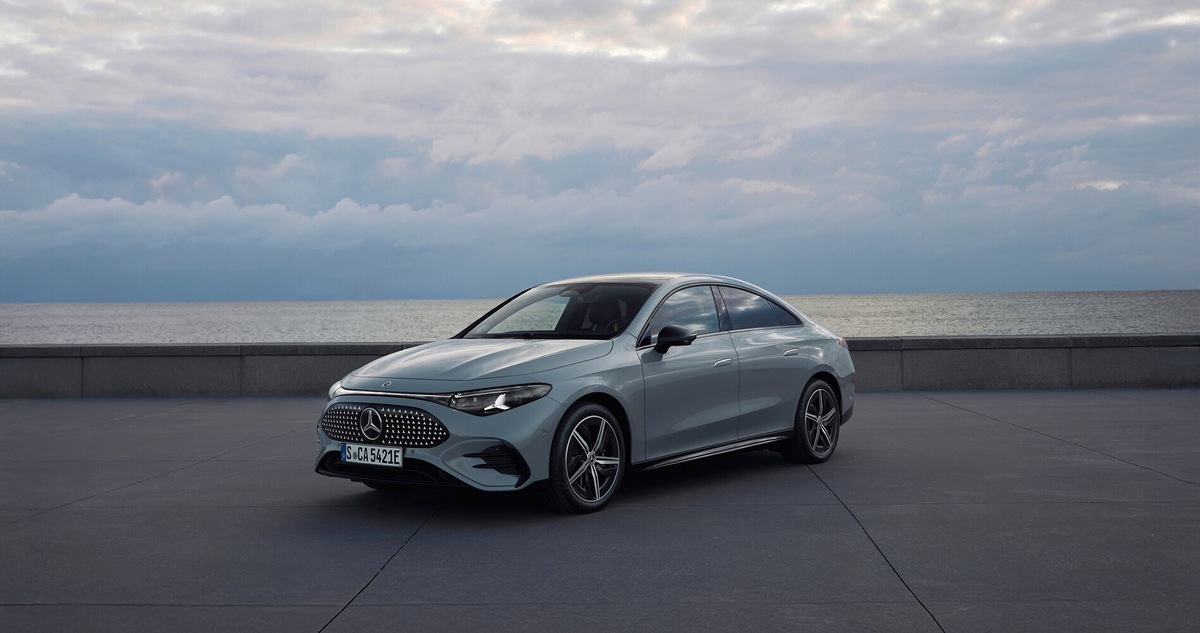 Mercedes CLA Hybrid - Punta all’efficienza
