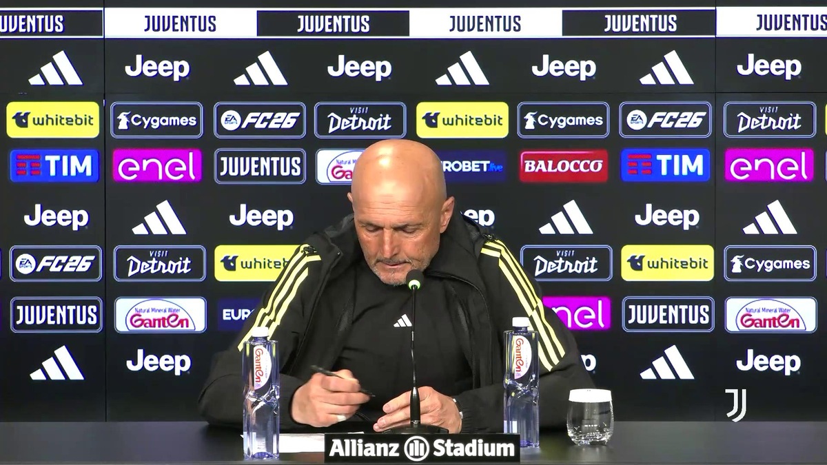 Spalletti: "La priorità è la gara con il Genoa, non il mio rinnovo"