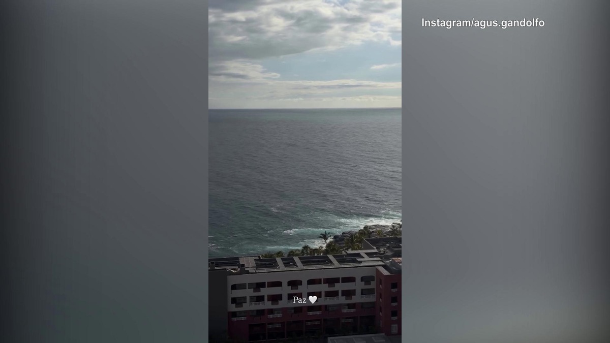 Lady Martinez al mare in Spagna