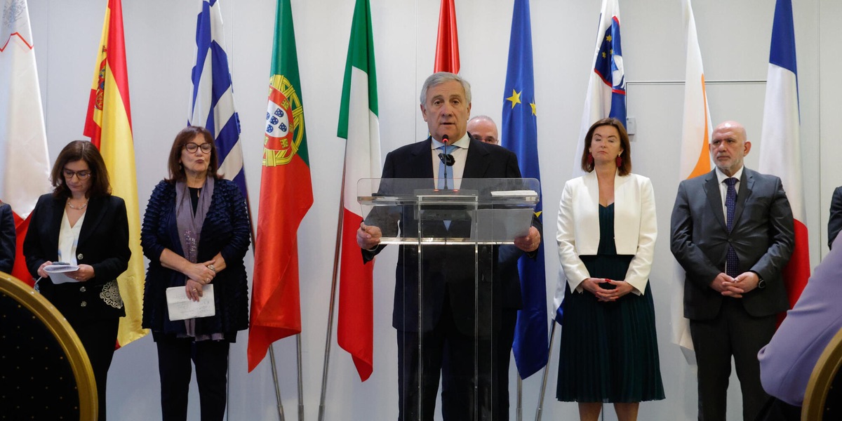 Tajani, nei prossimi giorni sarò a Beirut, sosteniamo la stabilità del Libano