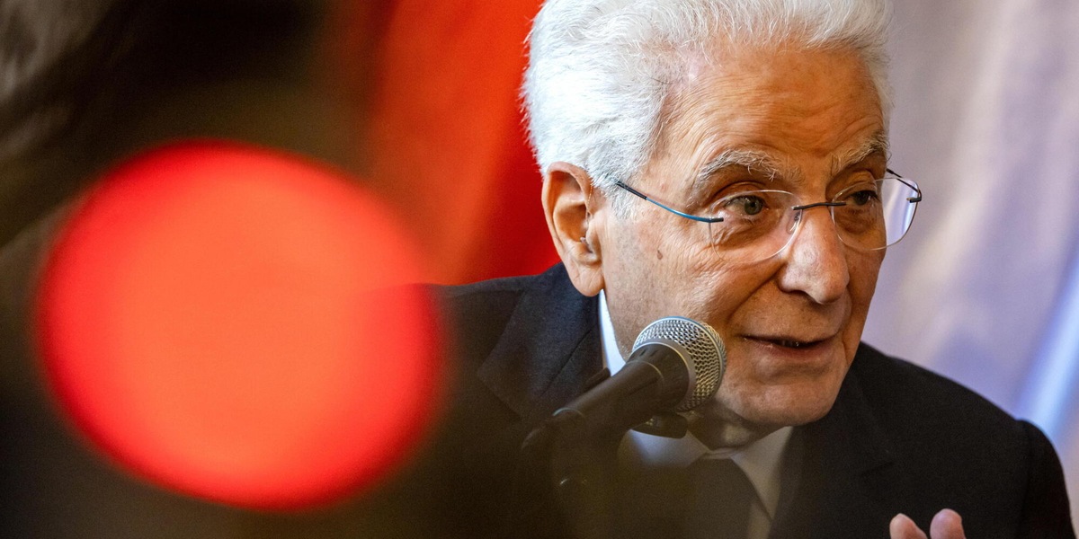 Mattarella, Nato essenziale per garantire l'equilibrio del mondo