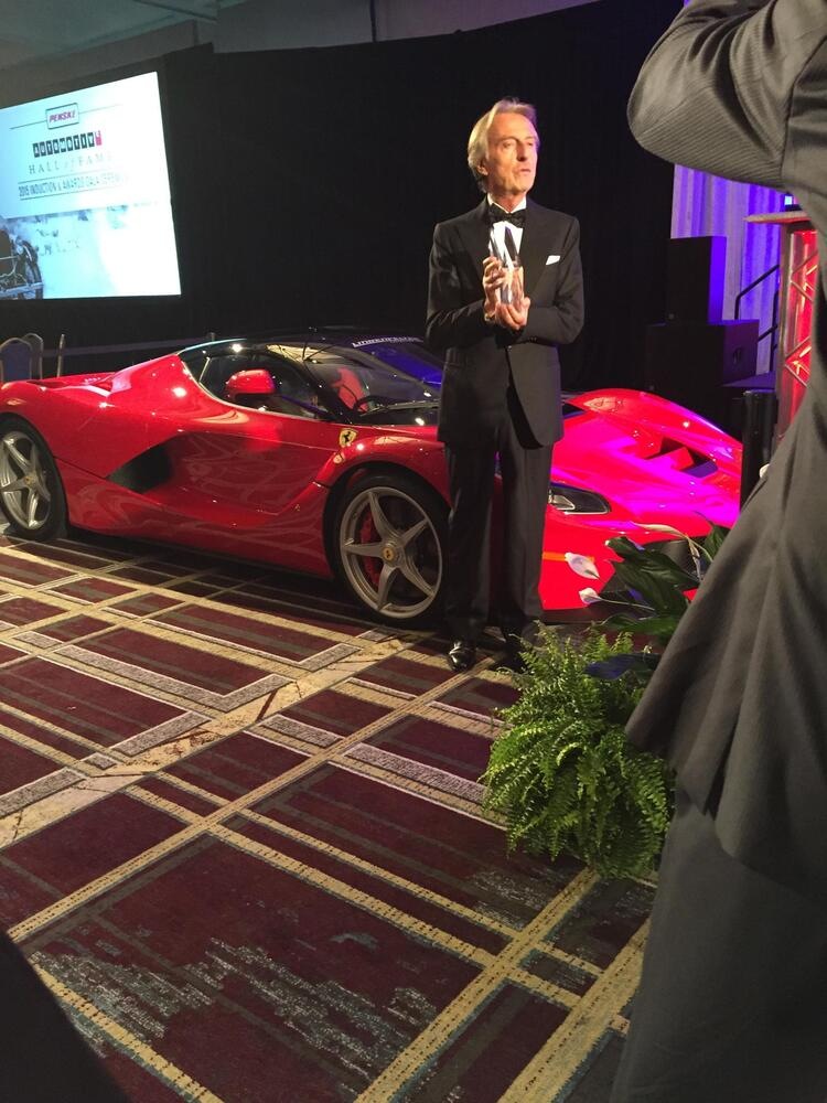 Auto: Wsj, Ferrari brand unico tra pista e strada