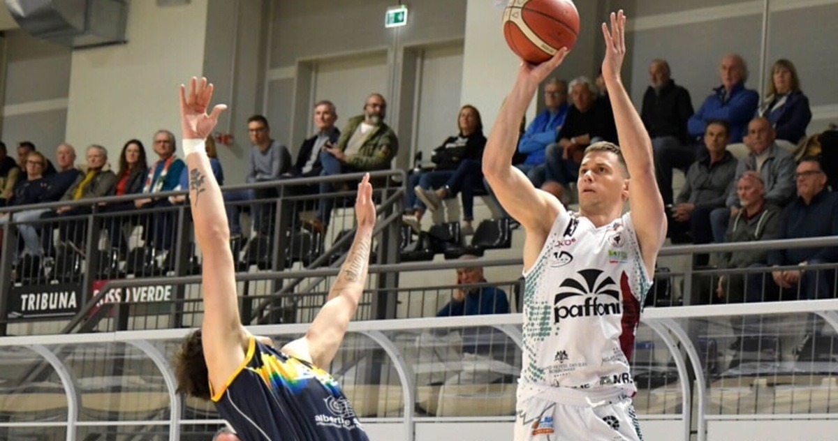 Fulgor Basket: Brekic prolunga fino al termine della stagione