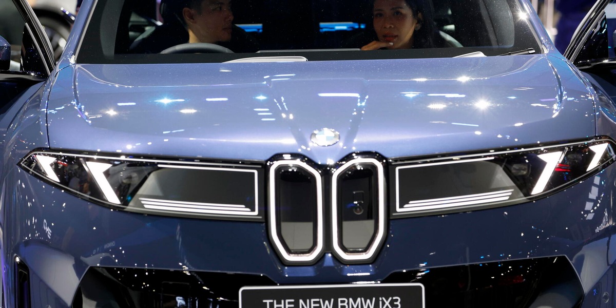 Calano le vendite di Bmw, nel primo trimestre pesano la Cina e gli Usa