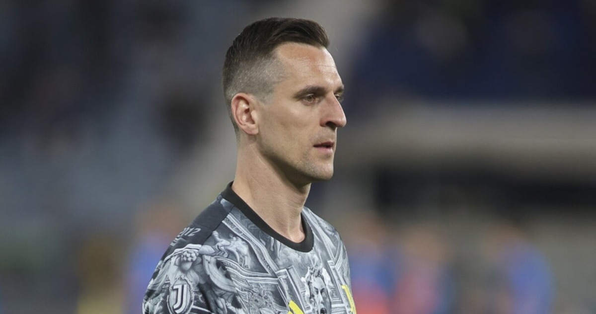 Milik infortunato di nuovo, incubo senza fine: per quanto lo riperde la Juve