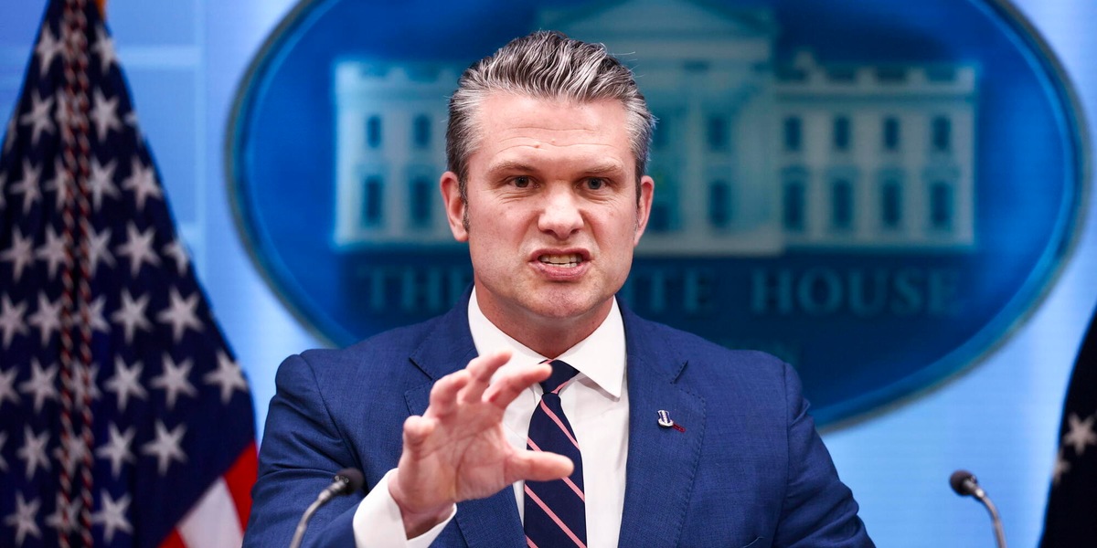 Axios, Dem presentano risoluzione d'impeachment contro Hegseth