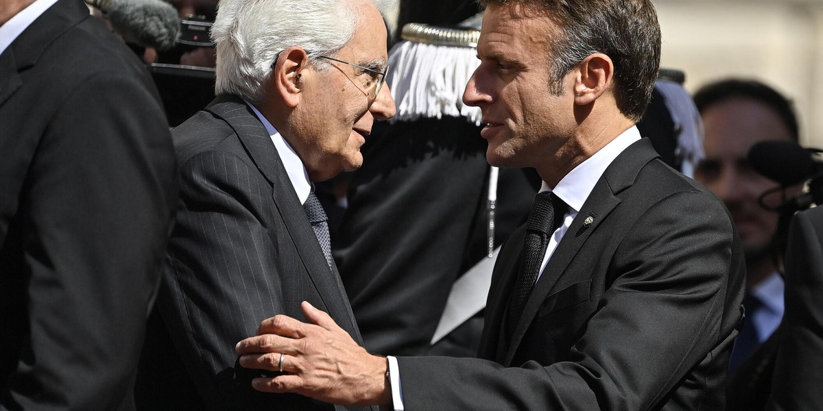 Mattarella scrive a Macron: inammissibile l'attacco all'Unifil in Libano