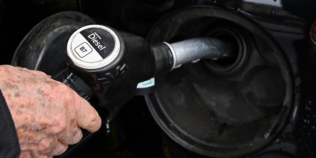 Codacons, in 11 giorni prezzo medio gasolio scende solo del -3,7%, benzina -1,9%