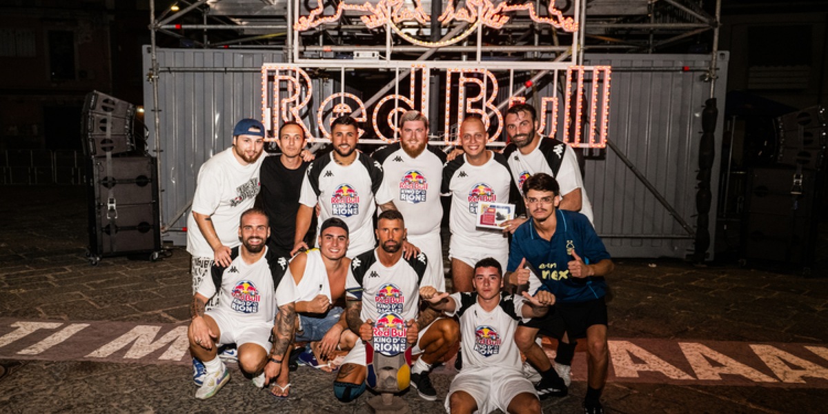 Torna a Napoli il Red Bull king d'o rione, il torneo di calcio di strada