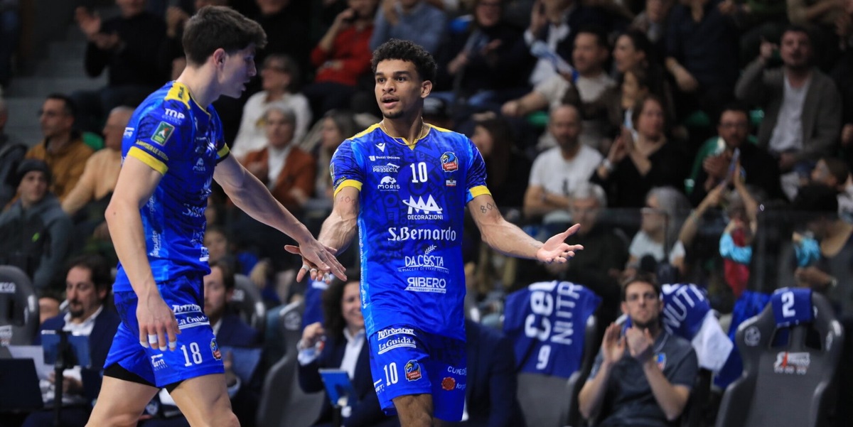 Il Cuneo Volley conferma in posto quattro Alexandre Strehlau