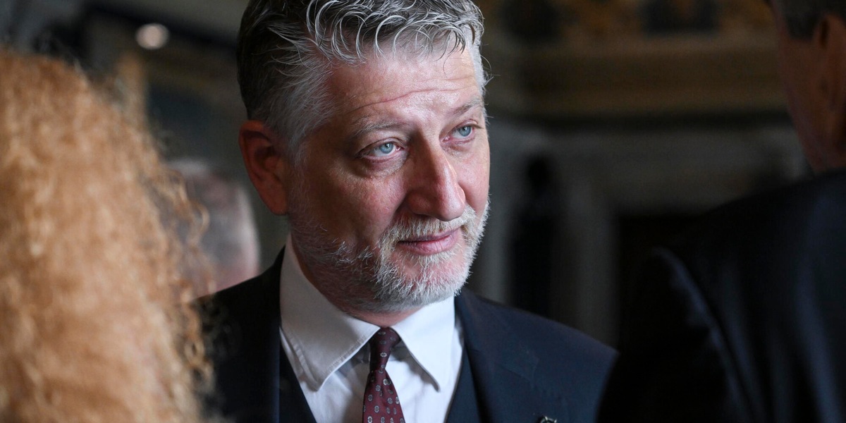 Ministro Giuli non sarà a Venezia per l'inaugurazione della Biennale Arte