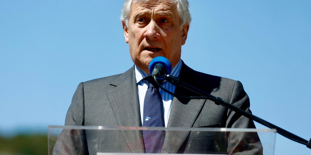 Tajani, 'mi pare ovvio che non pagheremo le spese alla Svizzera'
