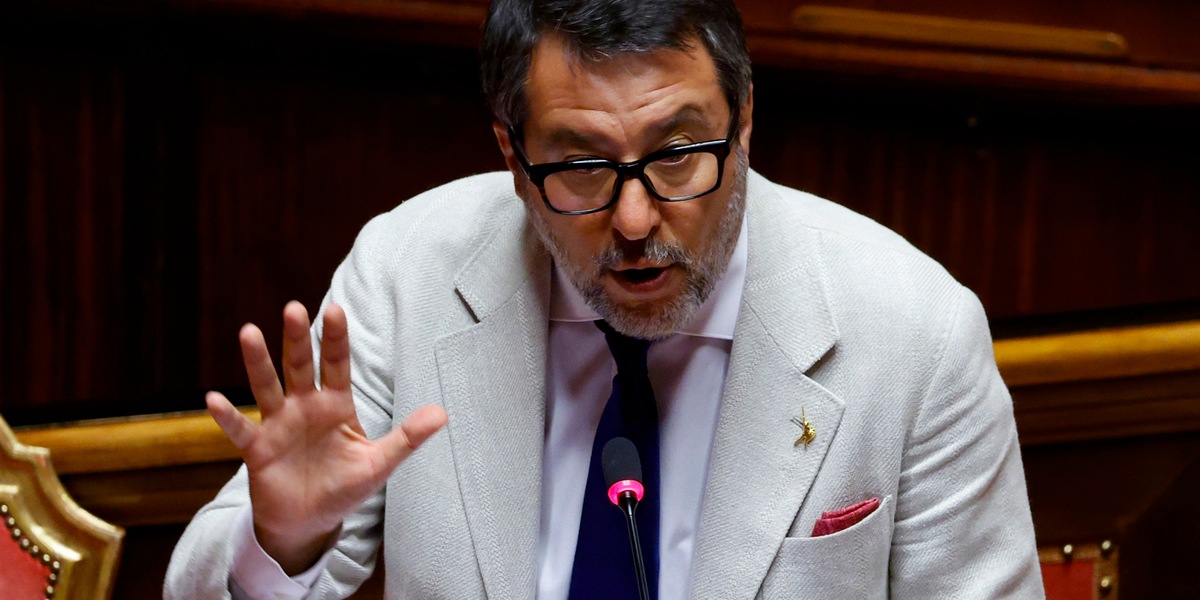Salvini, 'servono risposte da Ue ora, o a maggio camion fermi e negozi vuoti'