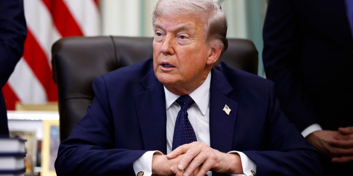Trump, 'l'Iran ci ha detto che è al collasso, ci chiede di riaprire Hormuz'