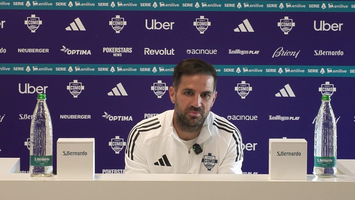 Fabregas: "Arbitri? Dovrebbero essere i meno importanti"