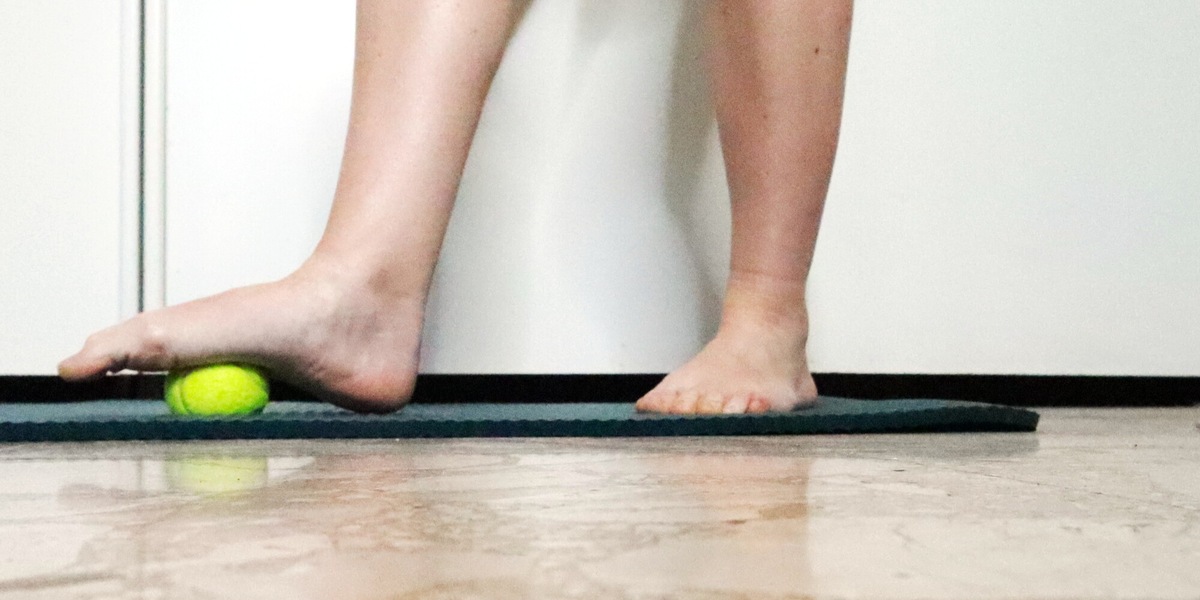 Fascite plantare negli sportivi: dall'infortunio al ritorno in campo