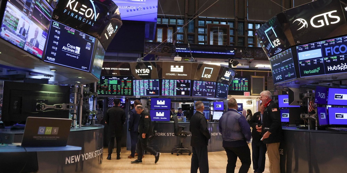 Borsa: Londra scivola (-1,2%), future USa in rialzo