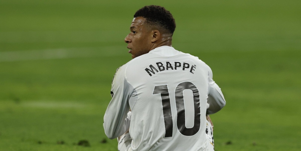 "Mbappe out", scoppia il caso: l'idillio con il Real è già finito. I tifosi lo assaltano sui social!