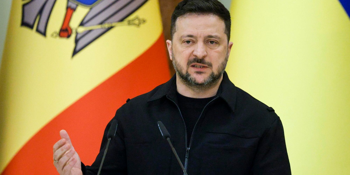 Zelensky, 'Mosca ha violato tregua, agiremo di conseguenza'