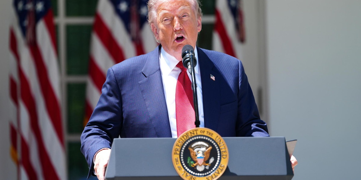 Trump, 'toglierò la tassa sulla benzina per un certo periodo'