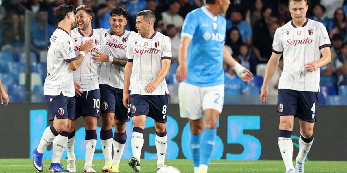 Conte disperato, Bernardeschi torna mago al Maradona: adesso è bagarre Champions
