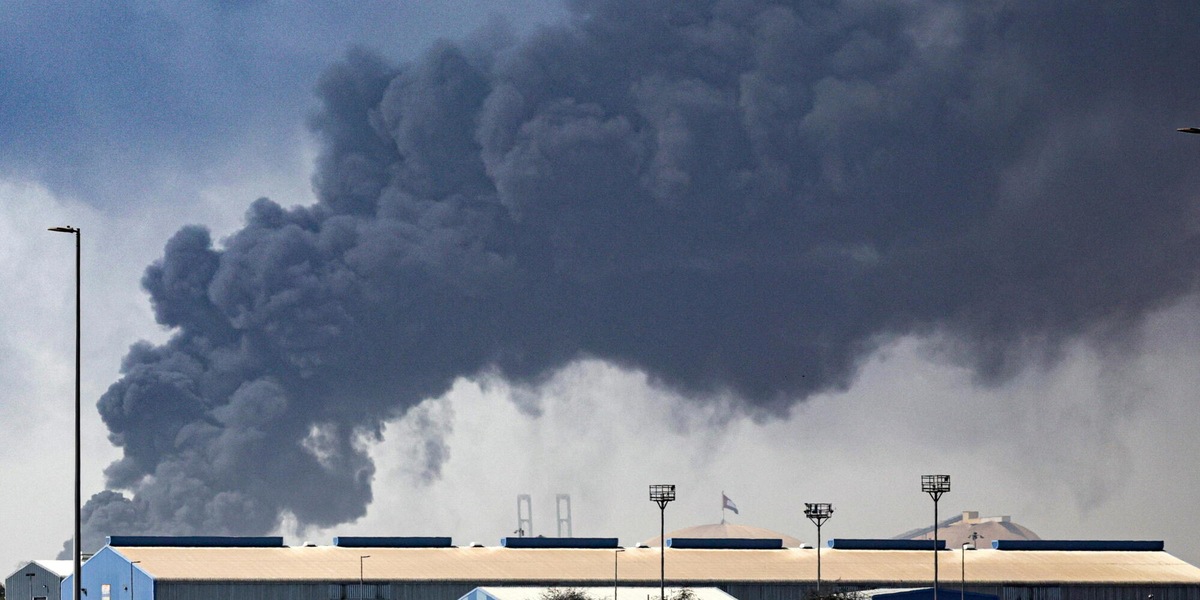 Wsj, gli Emirati hanno compiuto ad aprile diversi attacchi contro l'Iran