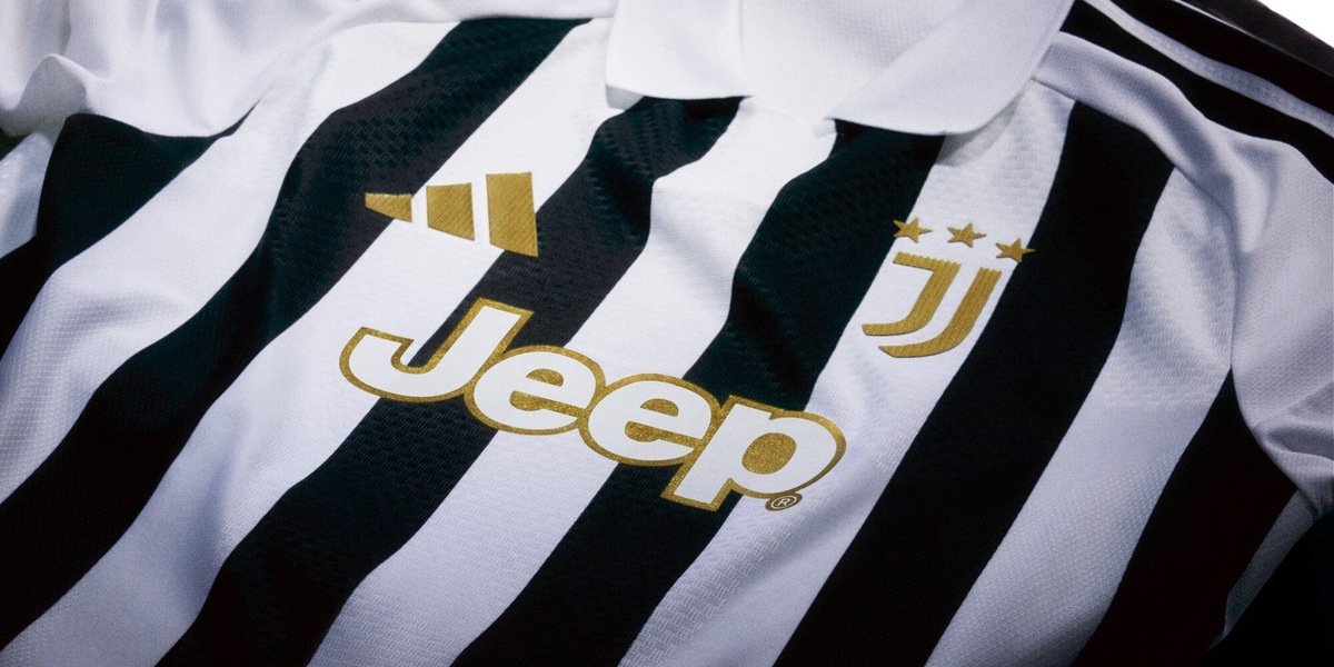 Juve, nuova maglia ufficiale! Ritorno classico e nuova tecnologia. Tifosi in estasi: "Onoratela"