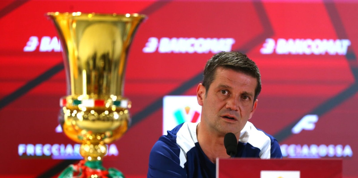 Chivu: "Vincere la Coppa Italia? A me non cambia nulla, felice per loro". Lautaro: "Fame di trofei"