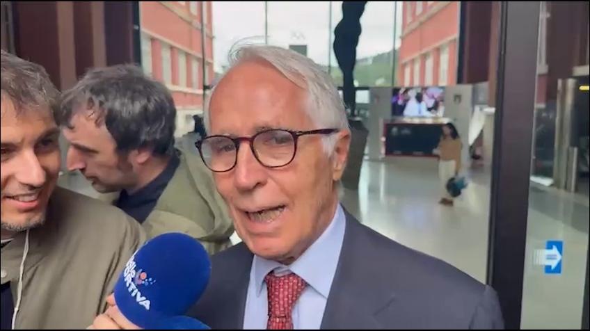 Malagò scherza: "Prima urgenza: tutelare i giornalisti"