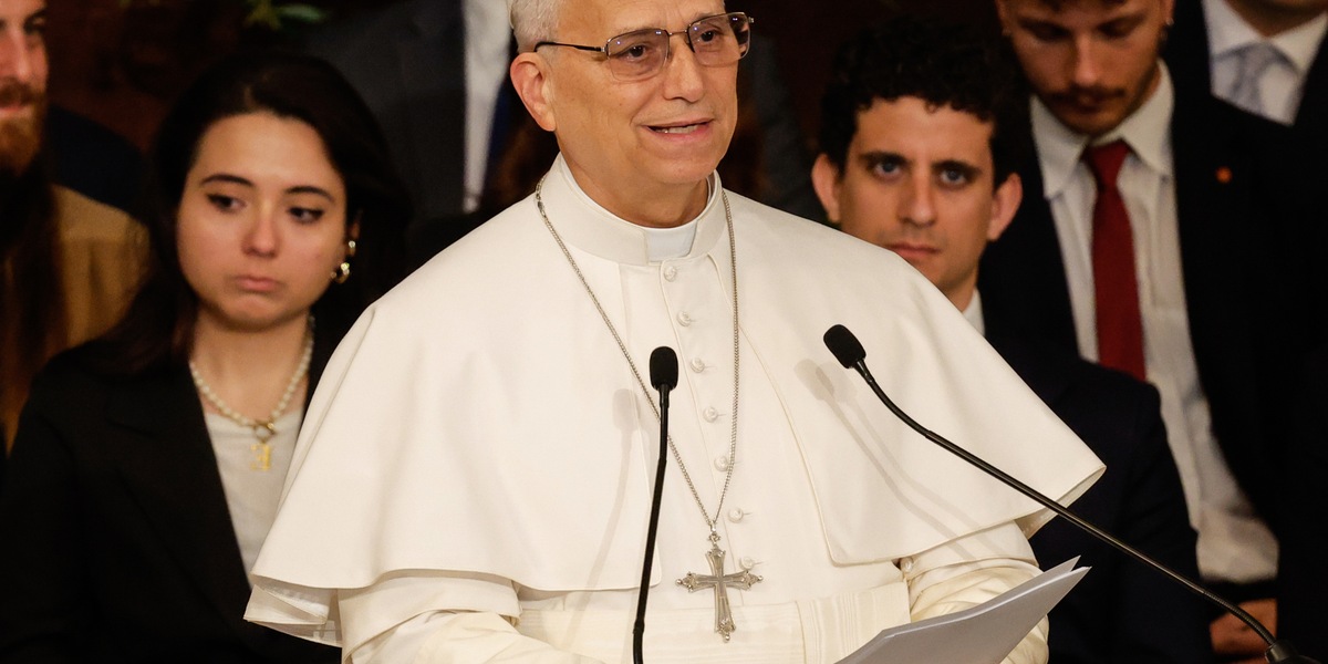 Il Papa, sbagliato chiamare difesa un riarmo che impoverisce