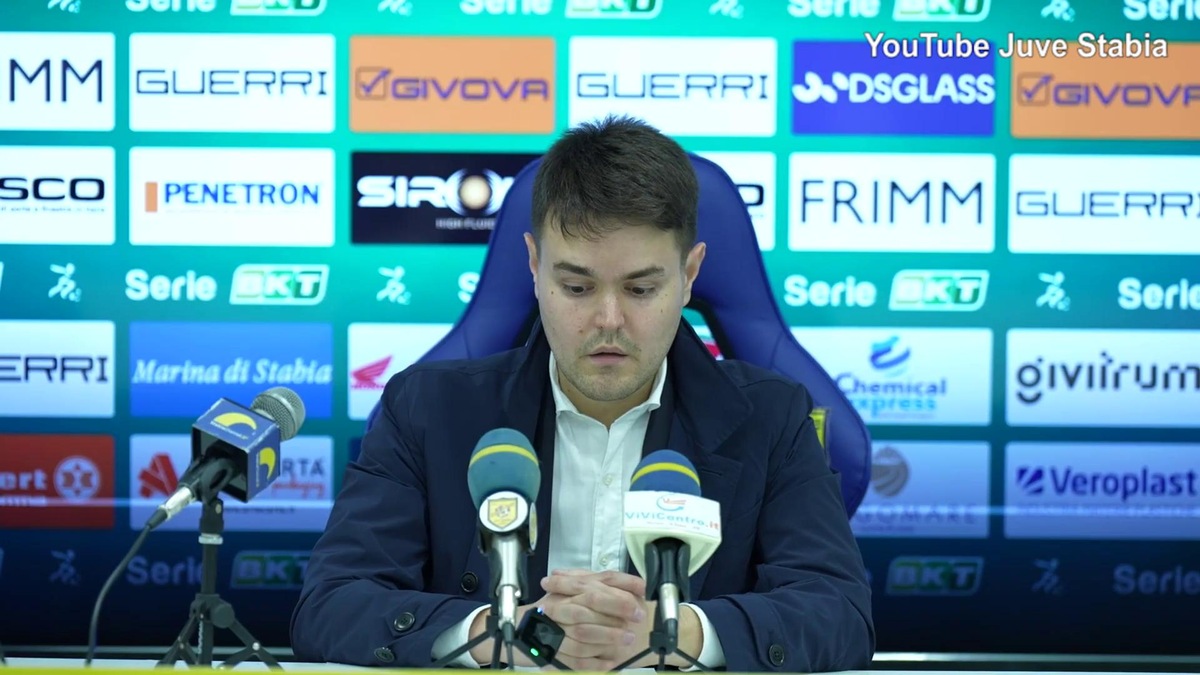 Juve Stabia, Lovisa non ci sta: "Ayroldi ha gestito in maniera imbarazzante..."