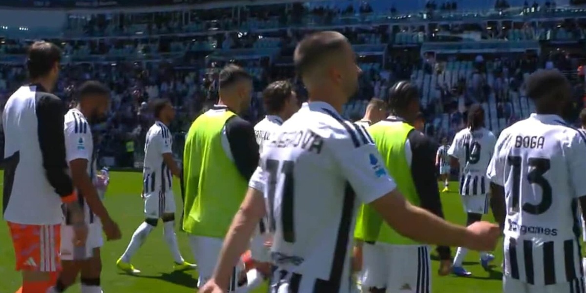 Fischi assordanti e "Tirate fuori i cogl...", Juve da incubo contestata allo Stadium