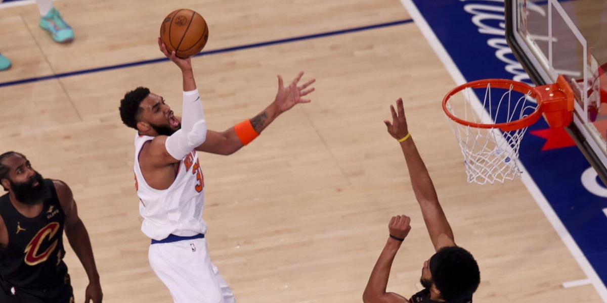 New York Knicks, rimonta pazzesca contro Cleveland: da -22 vince gara 1 all’overtime, Brunson show!