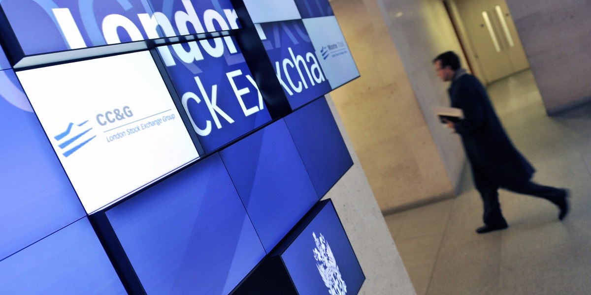 Borsa: l'Europa parte fiacca, Londra -0,4%