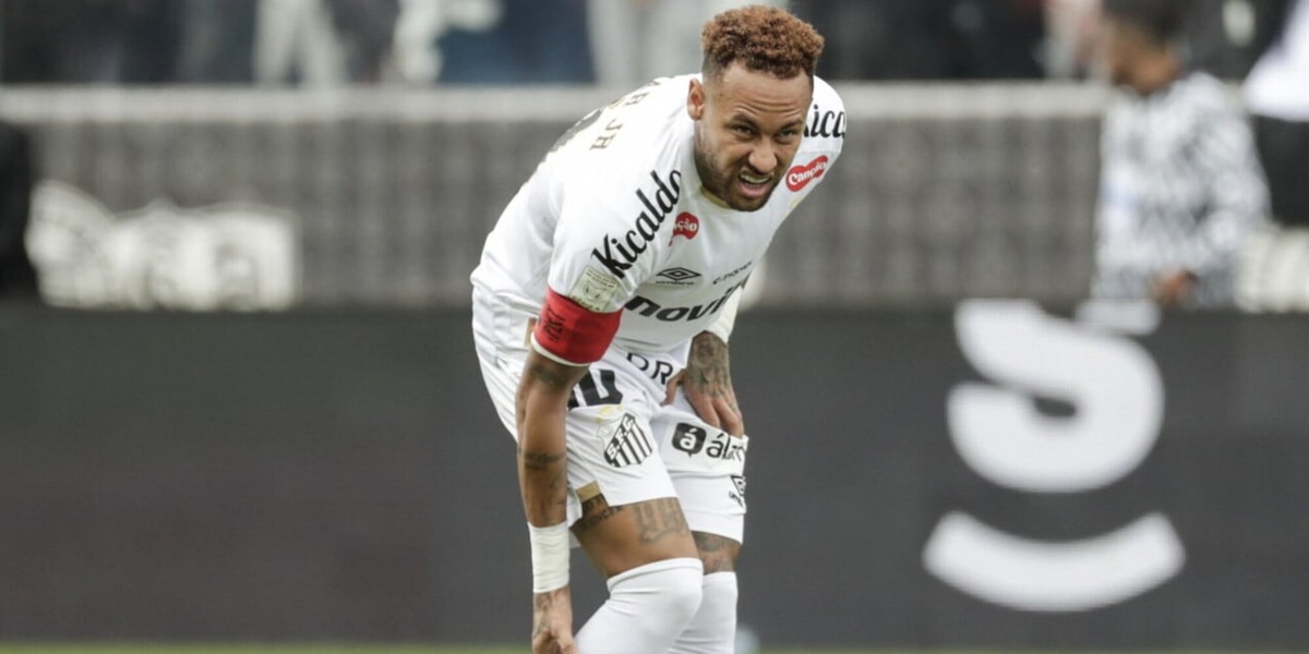 Neymar infortunato, in Brasile è allarmismo: i tempi di recupero verso il Mondiale, cosa è successo