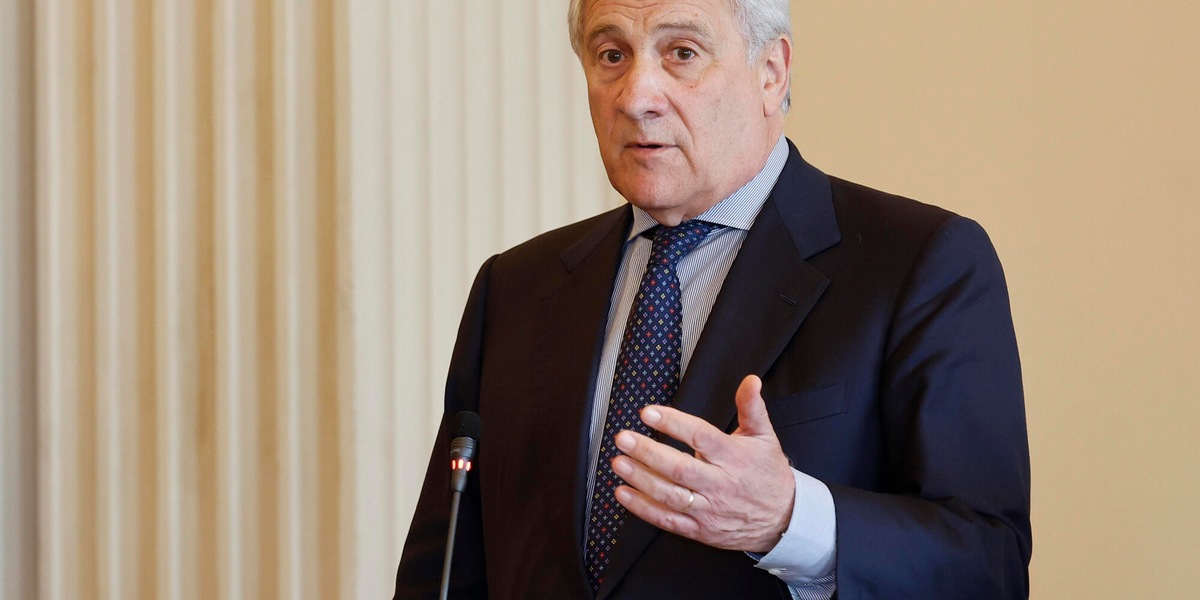 Tajani, 'errore ridurre la presenza Usa, nessuna notizia sull'Italia'