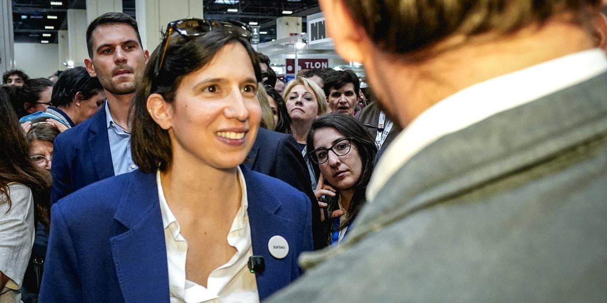 Schlein, per l'Ue difesa e investimenti comuni e superare l'unanimità
