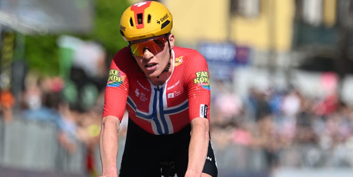 Giro d'Italia, al via la quattordicesima tappa: si riparte dalla Valle d'Aosta