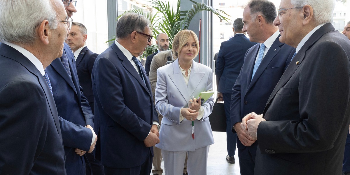 Meloni, l'Ue gigante burocratico, miope quando deve far sentire la sua voce