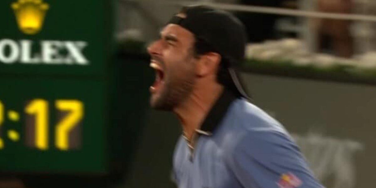 Berrettini show al Roland Garros: Rinderknech ko in tre set. Arnaldi batte Tsitsipas, Darderi out