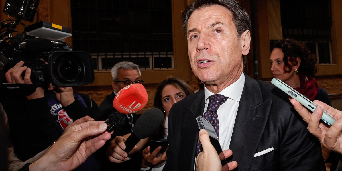 Conte, 'Ue afona su conflitto russo-ucraino. Serve svolta negoziale'