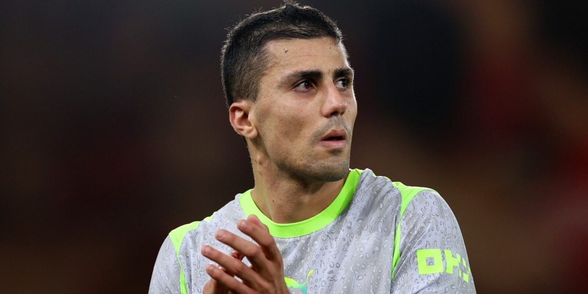 Rodri non chiude al Real: "Voci sul futuro? Fa parte del calcio. Mondiale? Le etichette..."